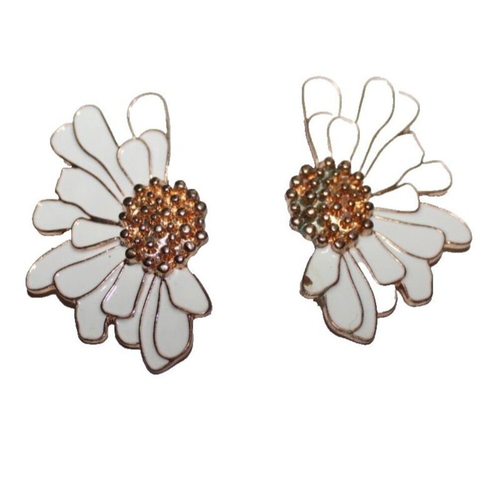 White Enamel Daisy Floral Stud Earrings with Gold Tone Centers